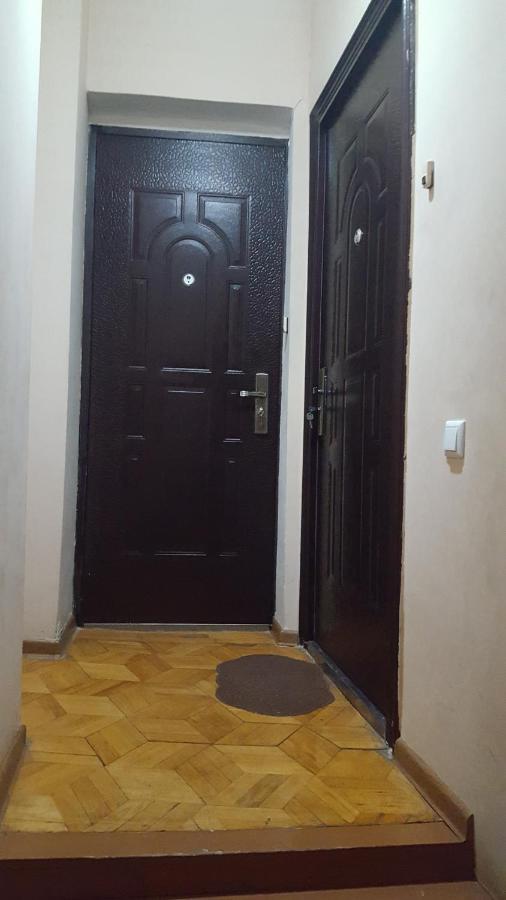 Apartment On Botanikuri Tbilisi Exterior photo