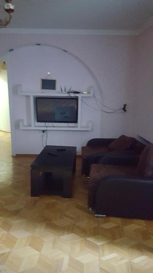 Apartment On Botanikuri Tbilisi Exterior photo